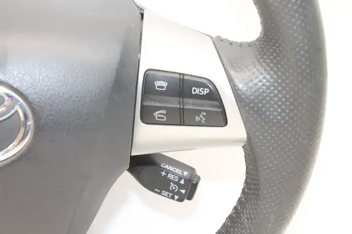 Toyota Auris 150 (2006 - 2012) Руль — фото 3