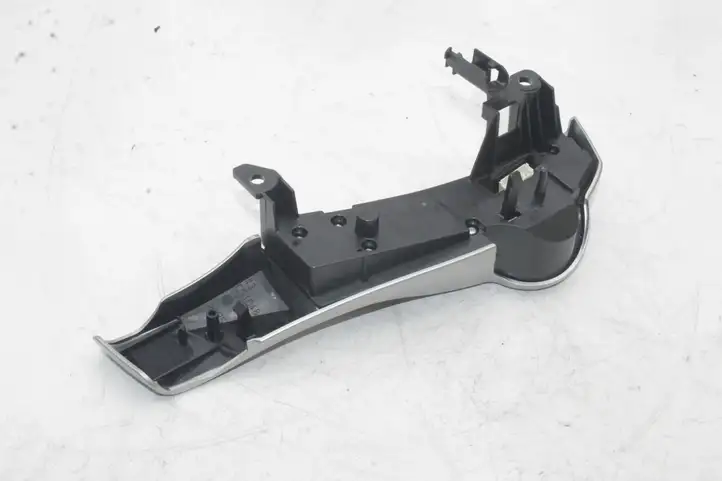 Toyota Prius+ (ZVW40) (2011 - 2018) 8425047151 Кнопки на рулевом колесе — фото 7