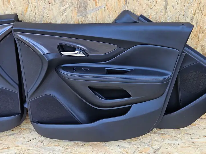 Buick Encore II (2019 - ) Комплект салона — фото 3