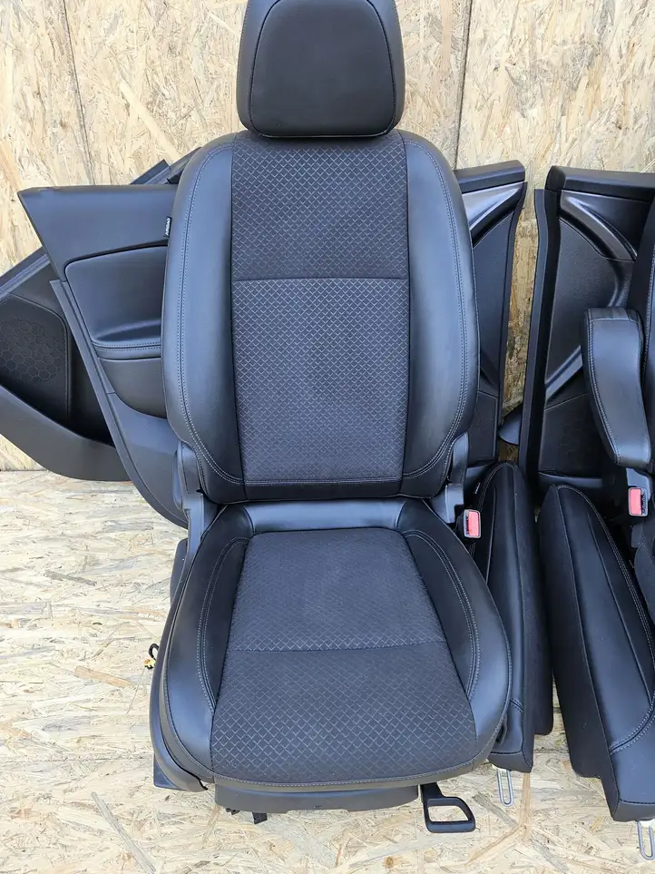 Buick Encore II (2019 - ) Комплект салона — фото 16