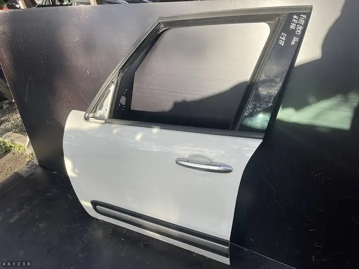Fiat 500L (2013 - ) Дверь — фото 1