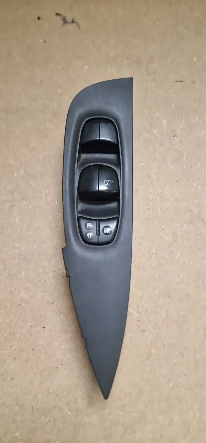 Nissan X-Trail T32 (2014 - 2021) PA6GF30 Блок кнопок стеклоподъемников — фото 8
