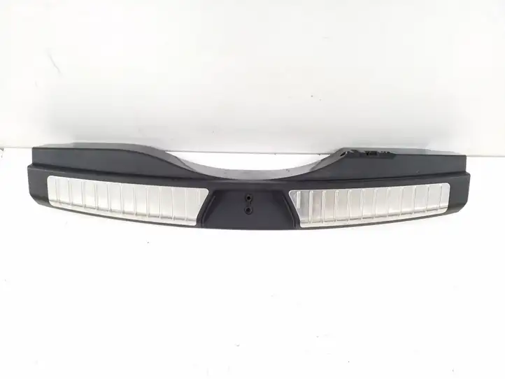 Mercedes-Benz GL X164 (2006 - 2012) A1646901087 Прочая отделка багажника — фото 1