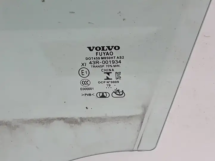 Volvo S90, V90 (2016 - 2020) 32244957 Стекло передней двери — фото 3