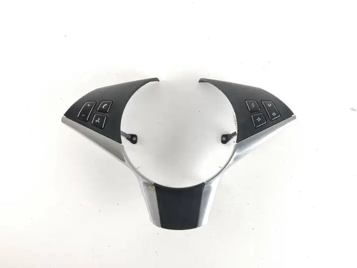 BMW 5 E60 E61 (2004 - 2010) 6968574 Кнопки на рулевом колесе — фото 1