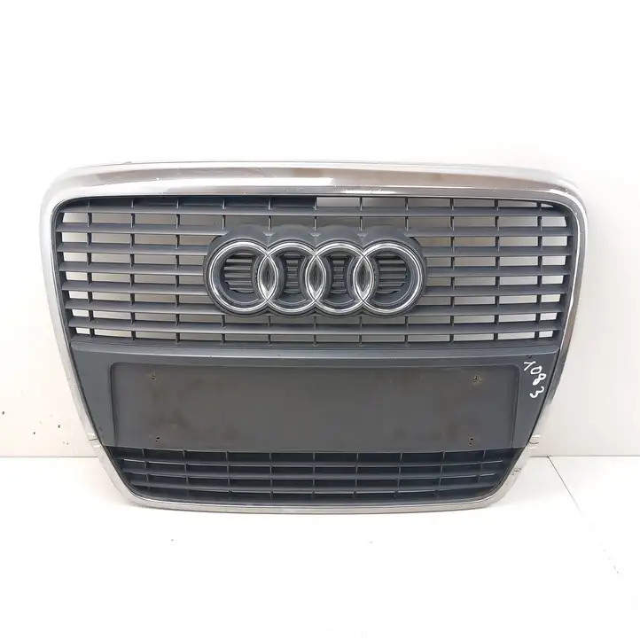 Audi A6 S6 C6 4F (2004 - 2008) 4F0853651 Верхняя решетка радиатора — фото 1