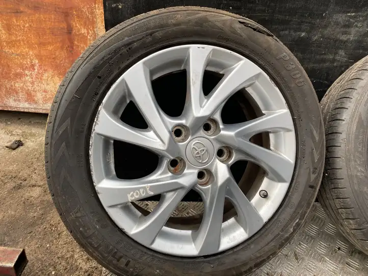 Toyota Auris E180 (2012 - 2018) 4261102L80 Легкосплавный колесный диск R16 — фото 2