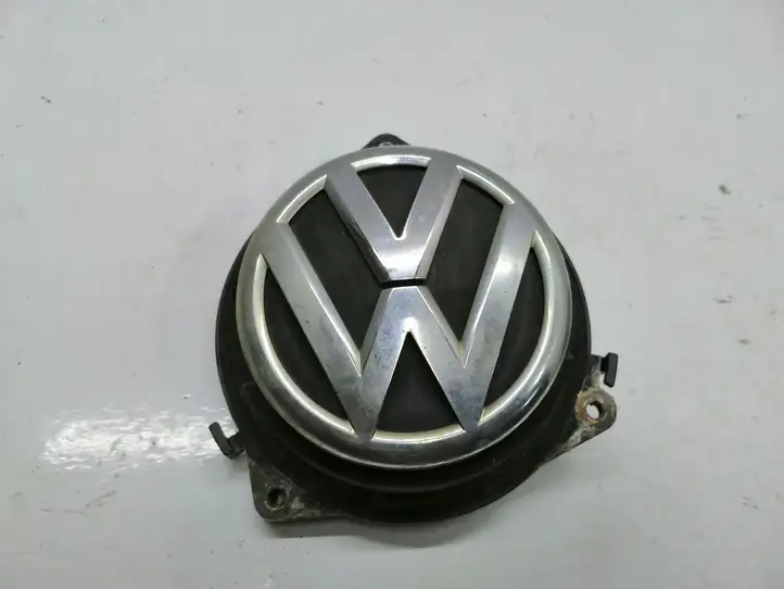 Volkswagen Golf VI (2009 - 2013) 3C5827469E Ручка крышки багажника — фото 1