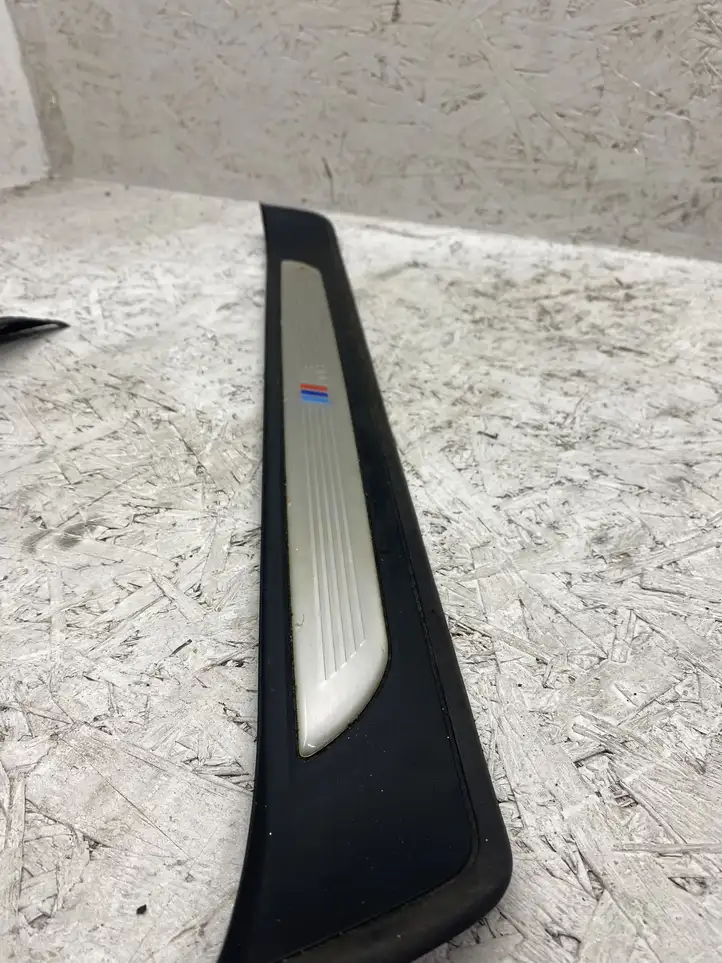 BMW 3 E90 E91 (2005 - 2012) 7255930 Внутренняя отделка переднего порога — фото 8