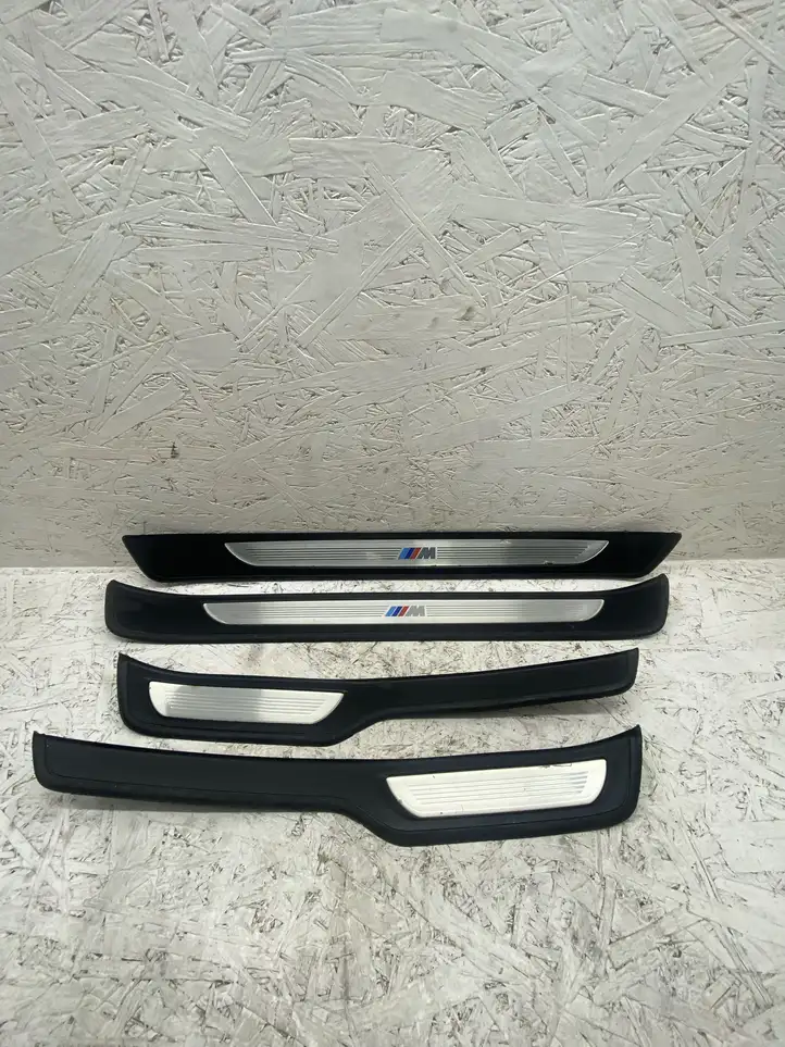 BMW 3 E90 E91 (2005 - 2012) 7255930 Внутренняя обшивка порога (комплект) — фото 1