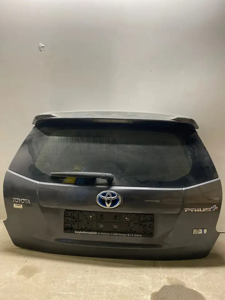 Toyota Prius+ (ZVW40) (2011 - 2018) Крышка багажника — фото 4