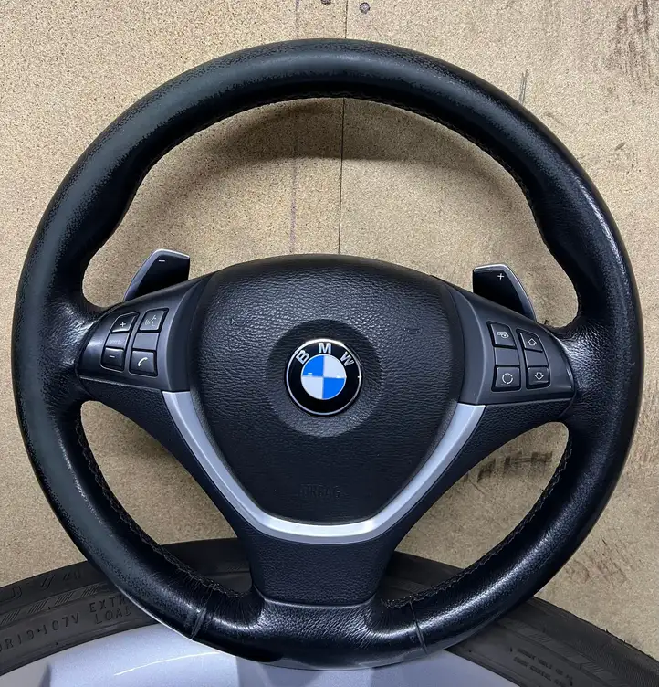 BMW X6 E71 (2008 - 2014) Руль — фото 1