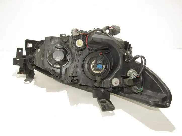Mazda 6 (2012 - 2015) Передняя фара — фото 8