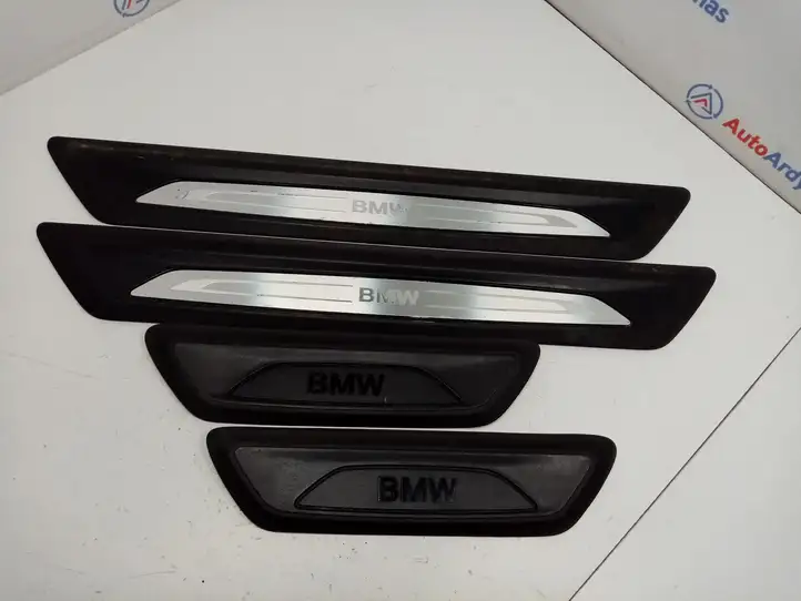 BMW X1 F48 F49 (2015 - 2022) 7263315 Внутренняя обшивка порога (комплект) — фото 1