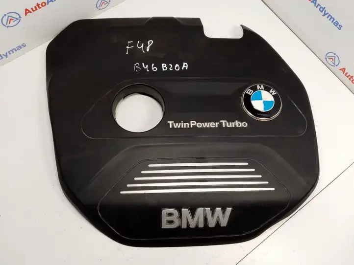 BMW X1 F48 F49 (2015 - 2022) 11128601632 Крышка двигателя декоративная — фото 1