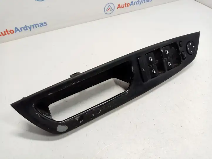 BMW X5 E70 (2006 - 2013) 9122121 Кнопка стеклоподъемников — фото 1