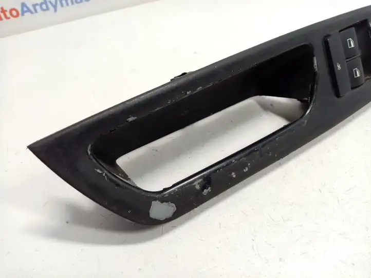 BMW X5 E70 (2006 - 2013) 9122121 Кнопка стеклоподъемников — фото 4