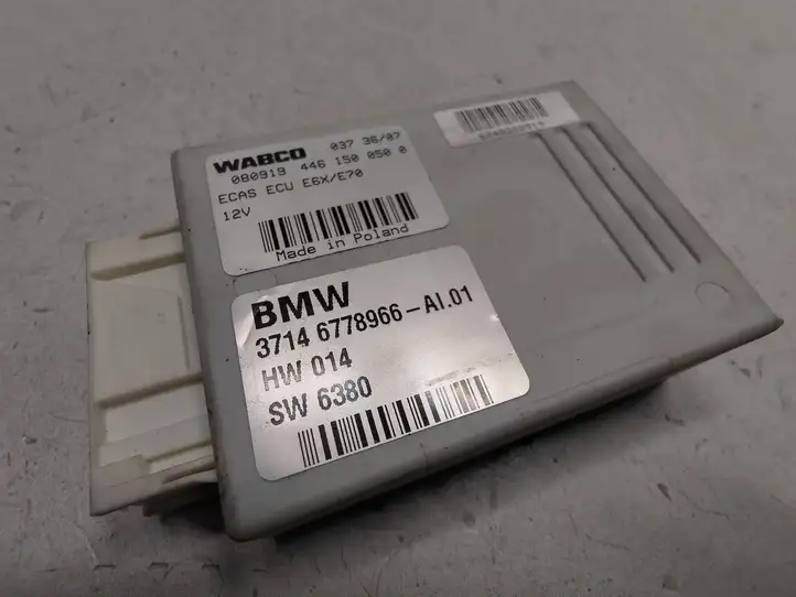 BMW X5 E70 (2006 - 2013) 37146778966 Блок управления пневмоподвеской — фото 4