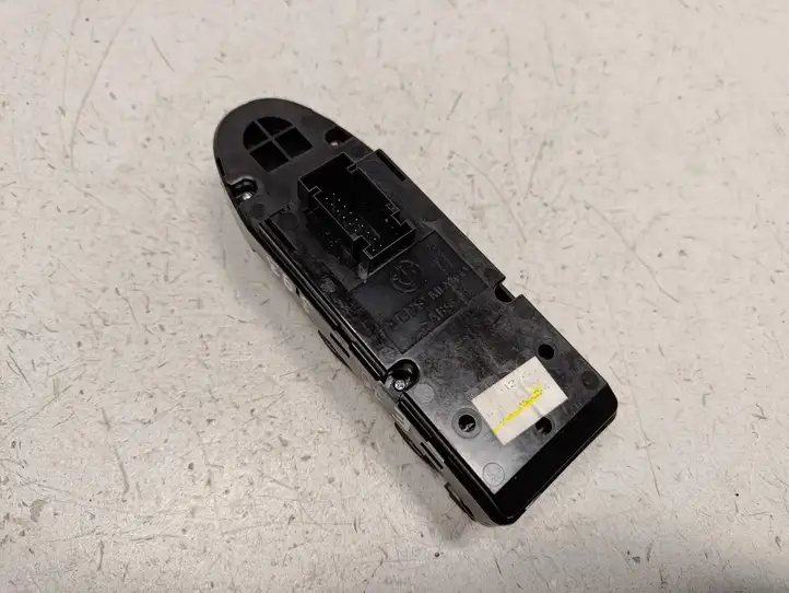 BMW X5 E70 (2006 - 2013) 9218044 Кнопка стеклоподъемников — фото 3