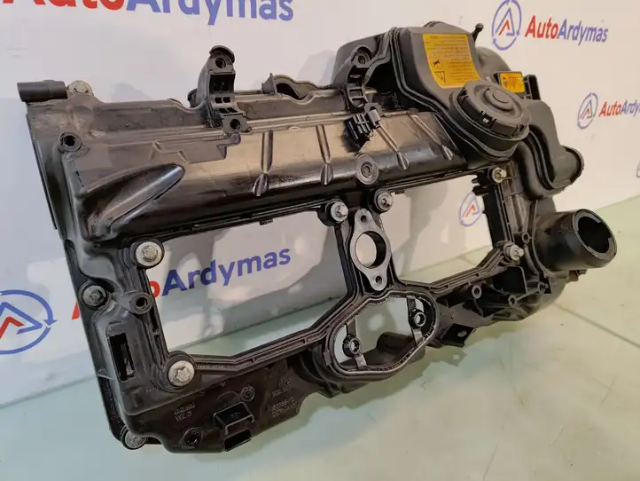 BMW 4 F32 F33 (2013 - 2017) 11127588412 Крышка головки блока цилиндров — фото 3