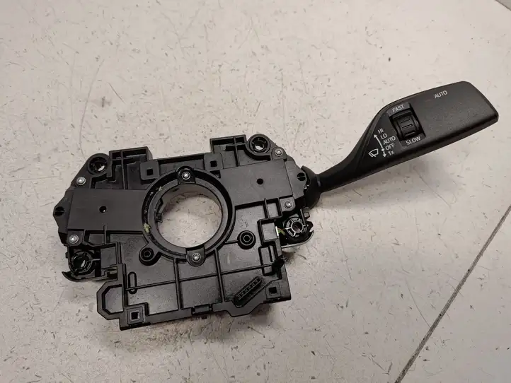 BMW 3 G20 G21 (2019 - ) 61319436667 Комплект оси рулевого колеса — фото 1