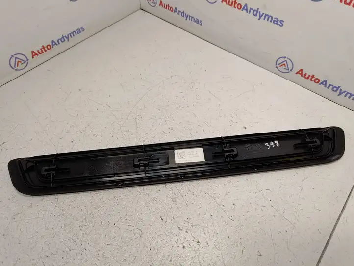 BMW 3 G20 G21 (2019 - ) 51477407387 Внутренняя отделка переднего порога — фото 2