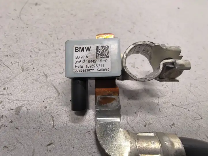 BMW 3 G20 G21 (2019 - ) 61219442115 Минусовой провод аккумулятора — фото 3