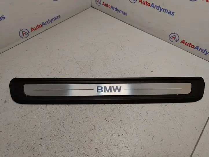 BMW 3 G20 G21 (2019 - ) 51477407387 Внутренняя отделка переднего порога — фото 1