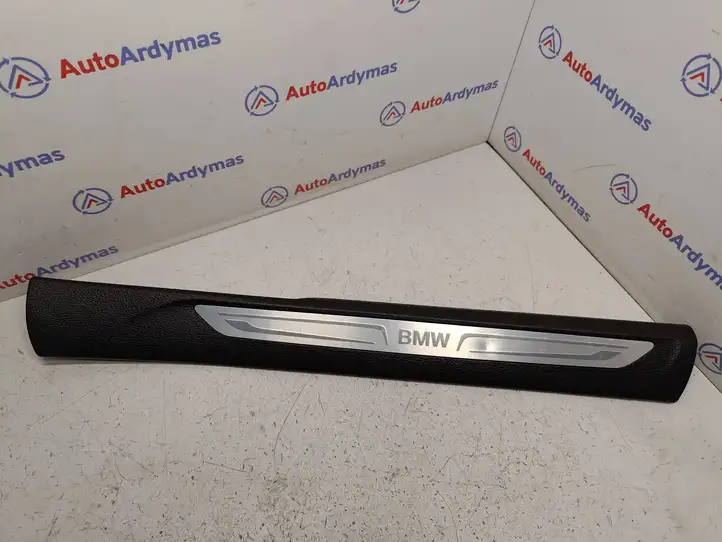 BMW X5 F15 (2013 - 2017) 51437284558 Внутренняя отделка переднего порога — фото 1