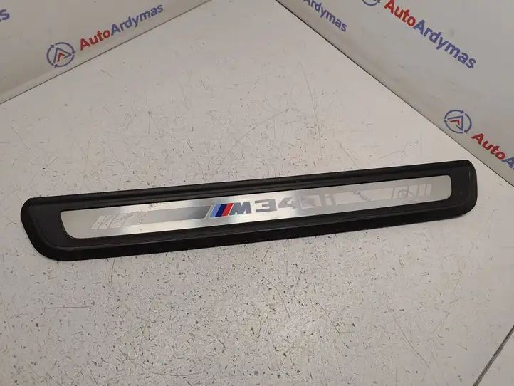 BMW 3 G20 G21 (2019 - ) 8079724 Внутренняя отделка переднего порога — фото 1