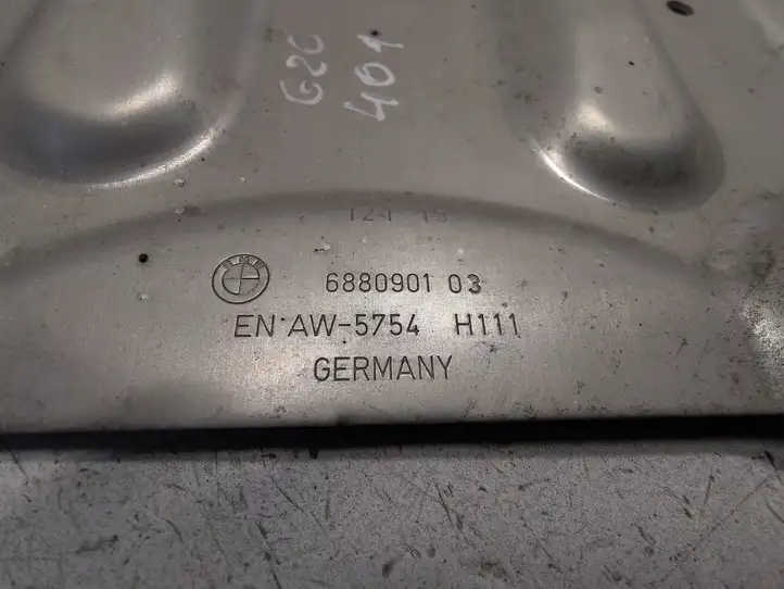 BMW 3 G20 G21 (2019 - ) 6880901 Защита днища передней части — фото 3