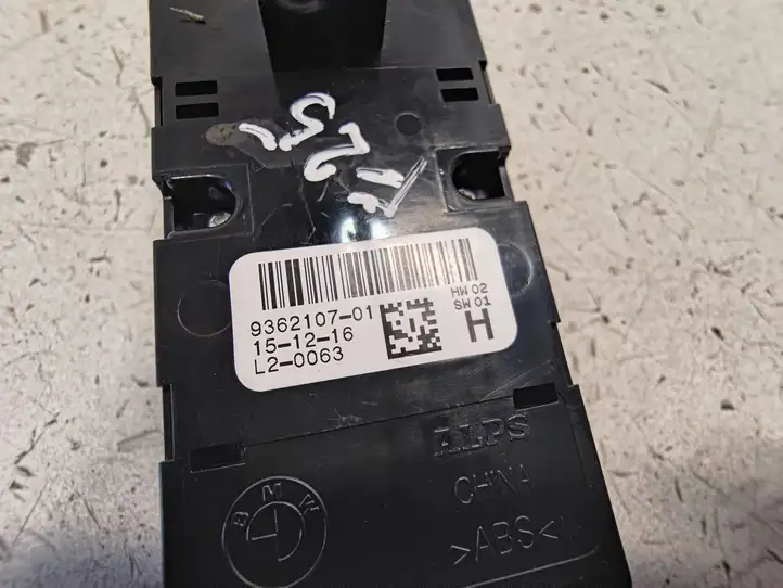 BMW X3 F25 (2010 - 2017) 9362107 Блок кнопок стеклоподъемников — фото 2
