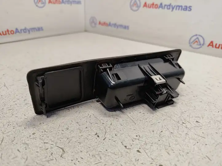 BMW X3 F25 (2010 - 2017) 51247368752 Ручка крышки багажника — фото 2