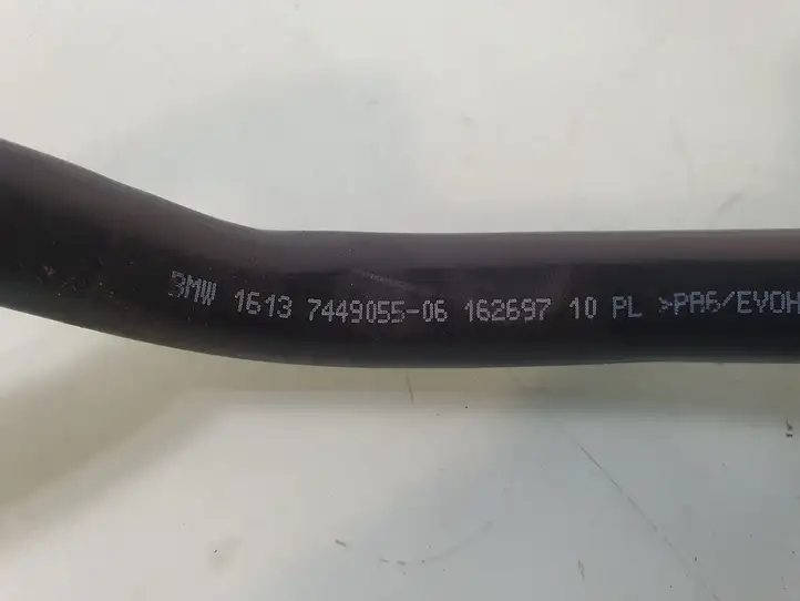 BMW 3 G20 G21 (2019 - ) 7449055 Шланг сапуна — фото 4