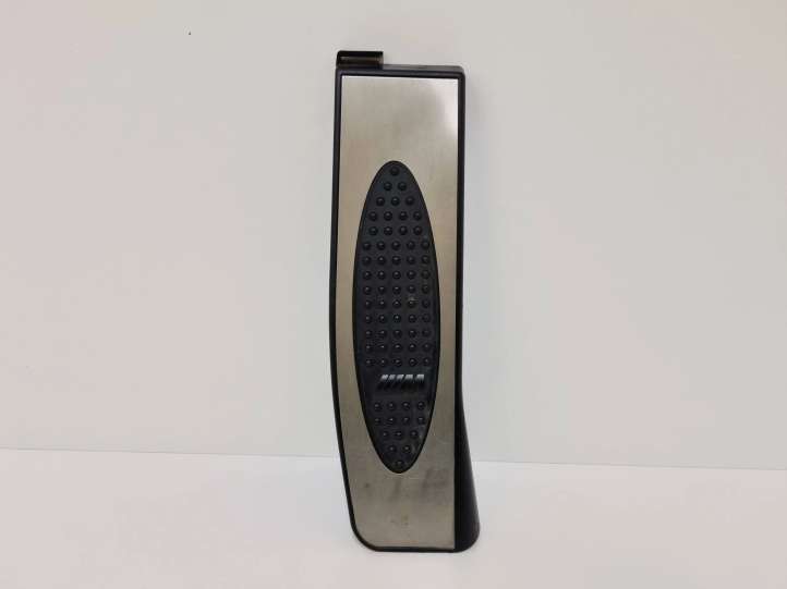 BMW 3 E90 E91 (2005 - 2012)  7906850 Опора ноги