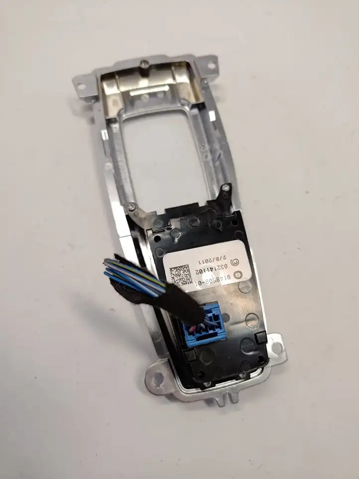 BMW X5 E70 (2006 - 2013) 9148508 Кнопка ручного тормоза — фото 2