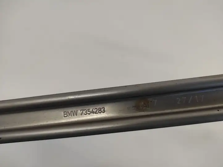 BMW 5 G30 G31 (2016 - ) 7354283 Кронштейн топливного бака — фото 5