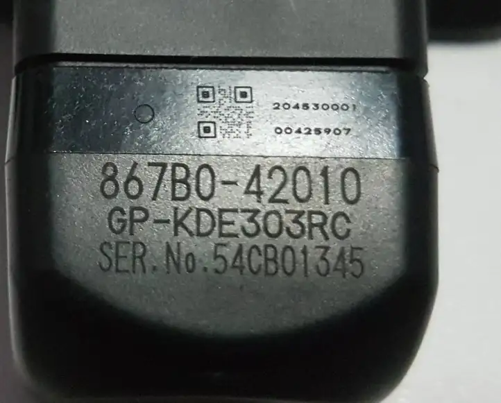 Toyota RAV 4 (XA40) (2012 - 2018) 867B042010 Видеокамера заднего вида — фото 2