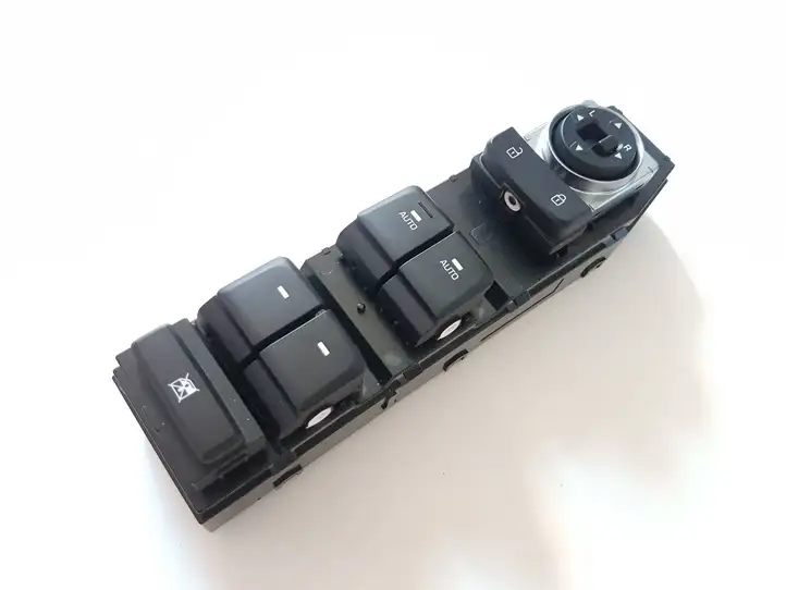 Hyundai Sonata LF (2015 - 2020) 93570E6200 Блок кнопок стеклоподъемников — фото 3