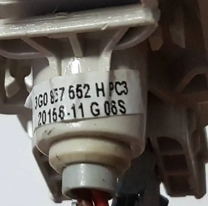 Volkswagen PASSAT B8 (2015 - ) 3G0857552 Солнцезащитный козырек — фото 8