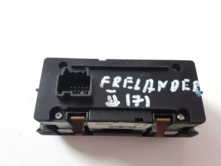 Land Rover Freelander 2 - LR2 (2006 - 2010) DH5213A024AB Другие включатели / ручки/ переключатели — фото 3