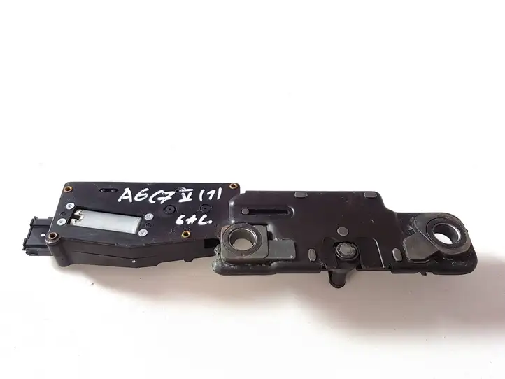 Audi A6 C7 (2014 - 2018) 4F9827383 Доводчик крышки багажника — фото 1
