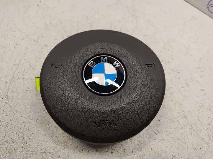 BMW 5 F10 F11 (2009 - 2016) 7583391 Подушка безопасности руля — фото 1