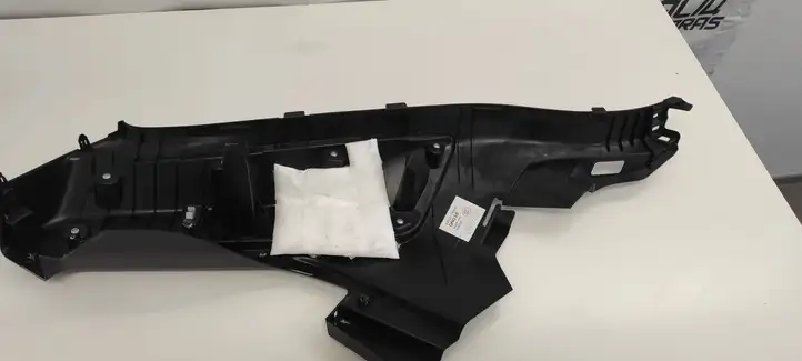 Lexus NX (2021 - ) 6473078010 Прочая отделка багажника — фото 2
