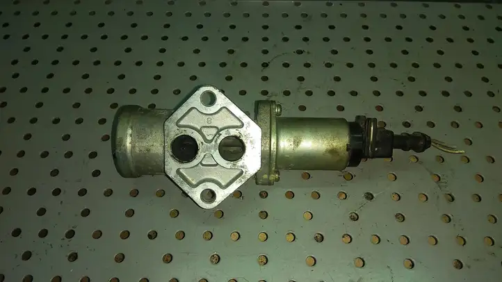 Renault Scenic I (1996 - 2003) 7700870084 Регулятор холостого хода — фото 2