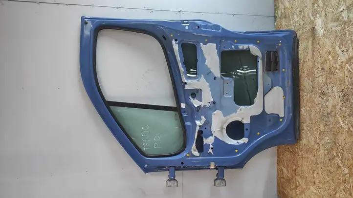 Renault Trafic II (X83) (2002 - 2014) Дверь — фото 2