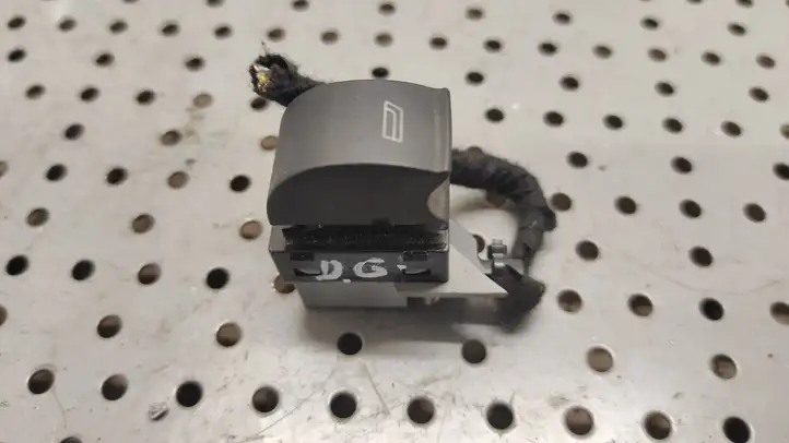 Audi A6 S6 C5 4B (2001 - 2004) 4B0959855 Кнопка стеклоподъемников — фото 1