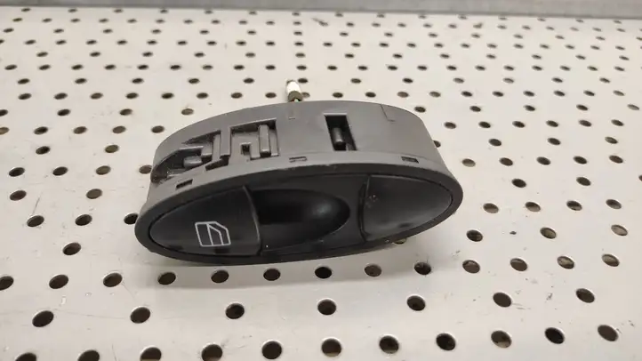 Mercedes-Benz E W211 (2002 - 2009) A2118203210 Блок кнопок стеклоподъемников — фото 1