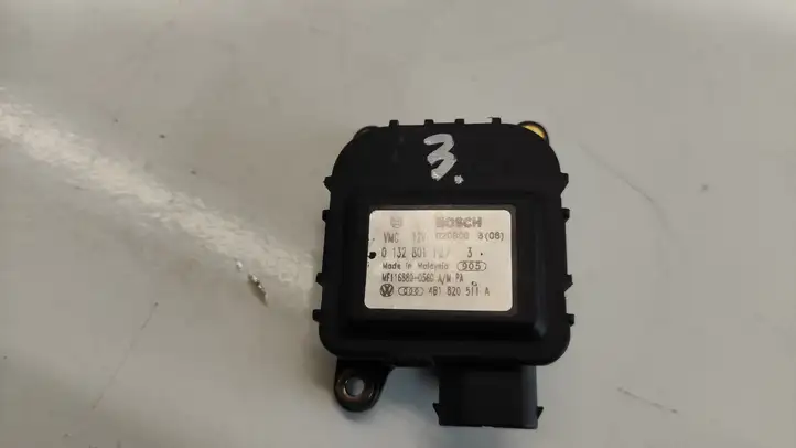 Audi A6 Allroad C5 (2000 - 2006) 01328011273 Двигатель задвижки потока воздуха — фото 1