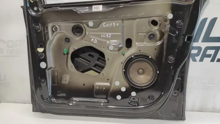 Volkswagen Golf Plus (2004 - 2008) LC9Z Дверь — фото 4